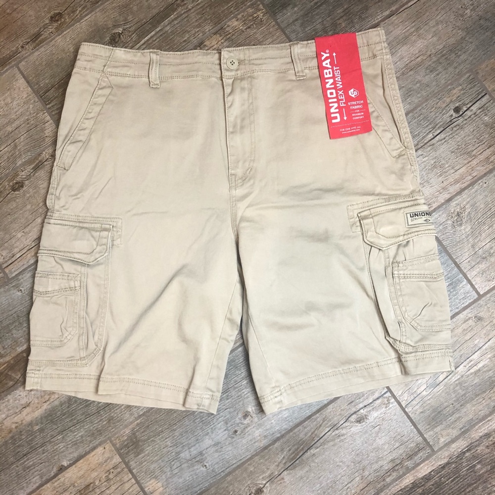 Unionbay 40 Flex Waist Tan Khaki Cargo Shorts Mens